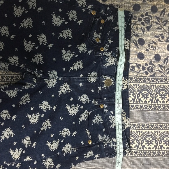 J.Crew  Matchstick Floral print jeans. Sz 27 VGUC - Picture 5 of 8